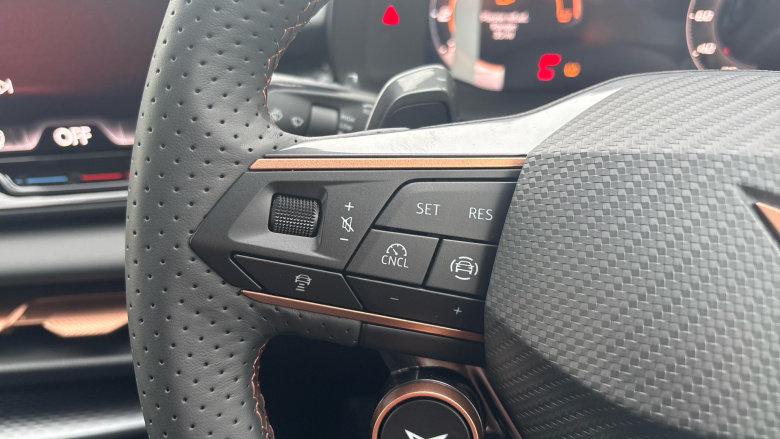 CUPRA Terramar 1.5 eTSI 150 V2 5dr DSG Petrol Hatchback